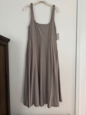 Beyond Yoga Taupe Sleeveless Midi Dress